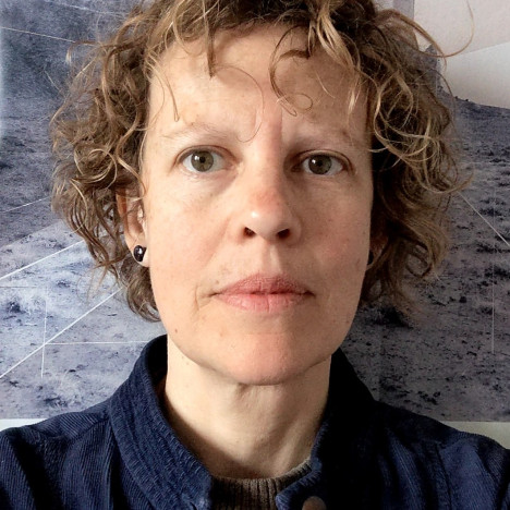 Headshot of Georgina Ruff